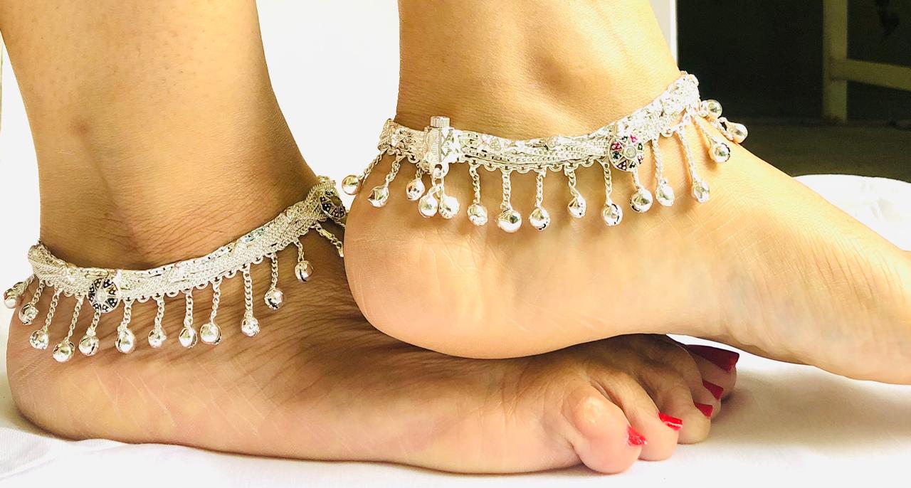 Seeyaa Silver Plated Designer Heavy Anklet